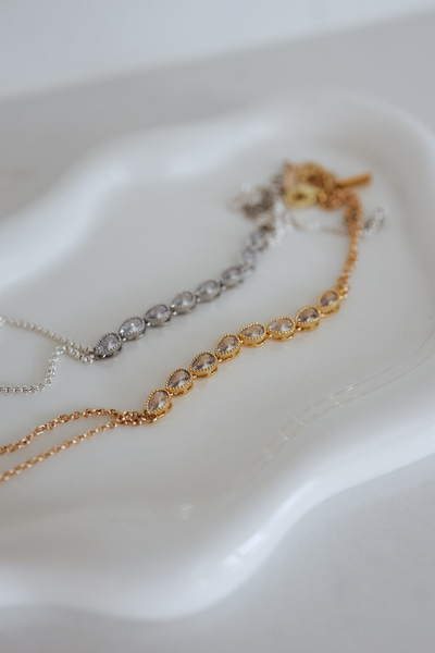 Crystal Rain Hand Bracelet - Gold